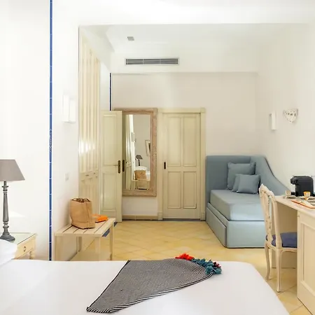 Hotell Boutique Casa Mariantonia 2*