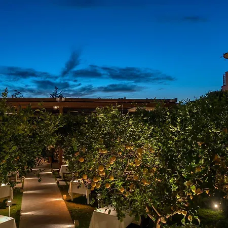 Hotell Boutique Casa Mariantonia 2*