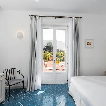 Hotell Boutique Casa Mariantonia 2*